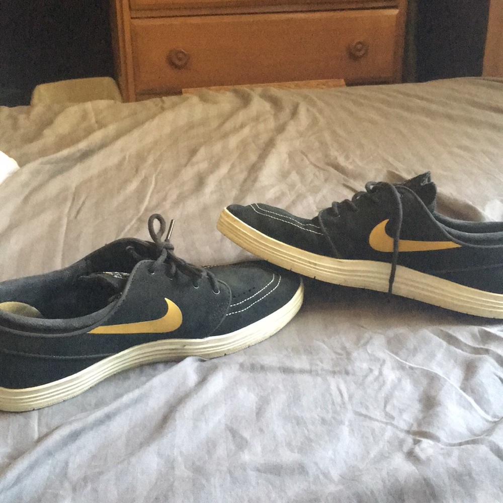 Nike  janoski